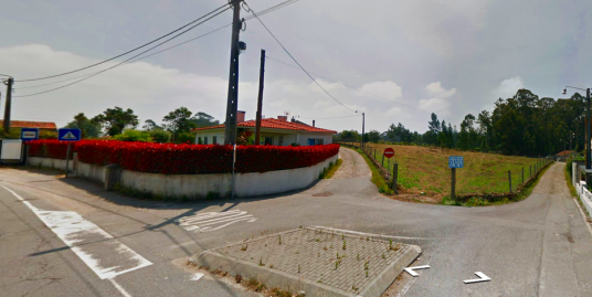 Terreno construção- Rotunda de Perelhal