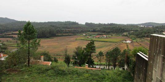 Lote de Terreno em Abade de Neiva