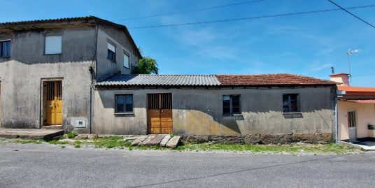 Moradia cinza em Gamil para restauro